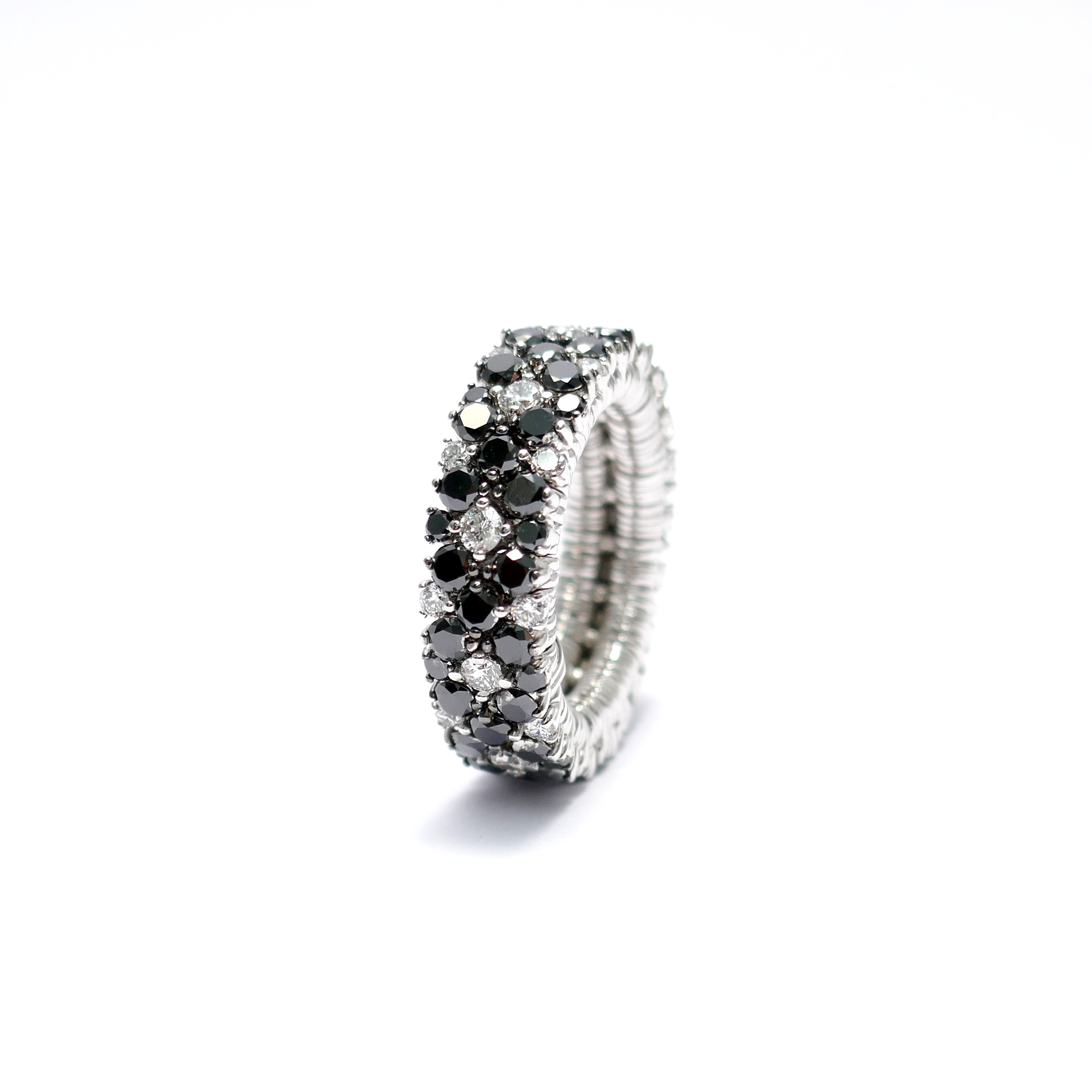 CASHMERE stretch ring with diamonds